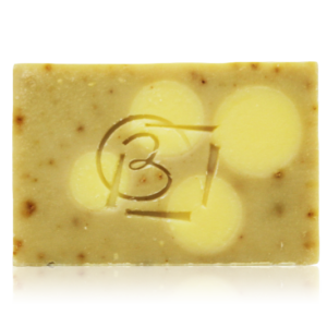 Savon breton nourrissant aux huiles essentielles d'orange douce bergamote et gingembre épicé avec écorce d'orange